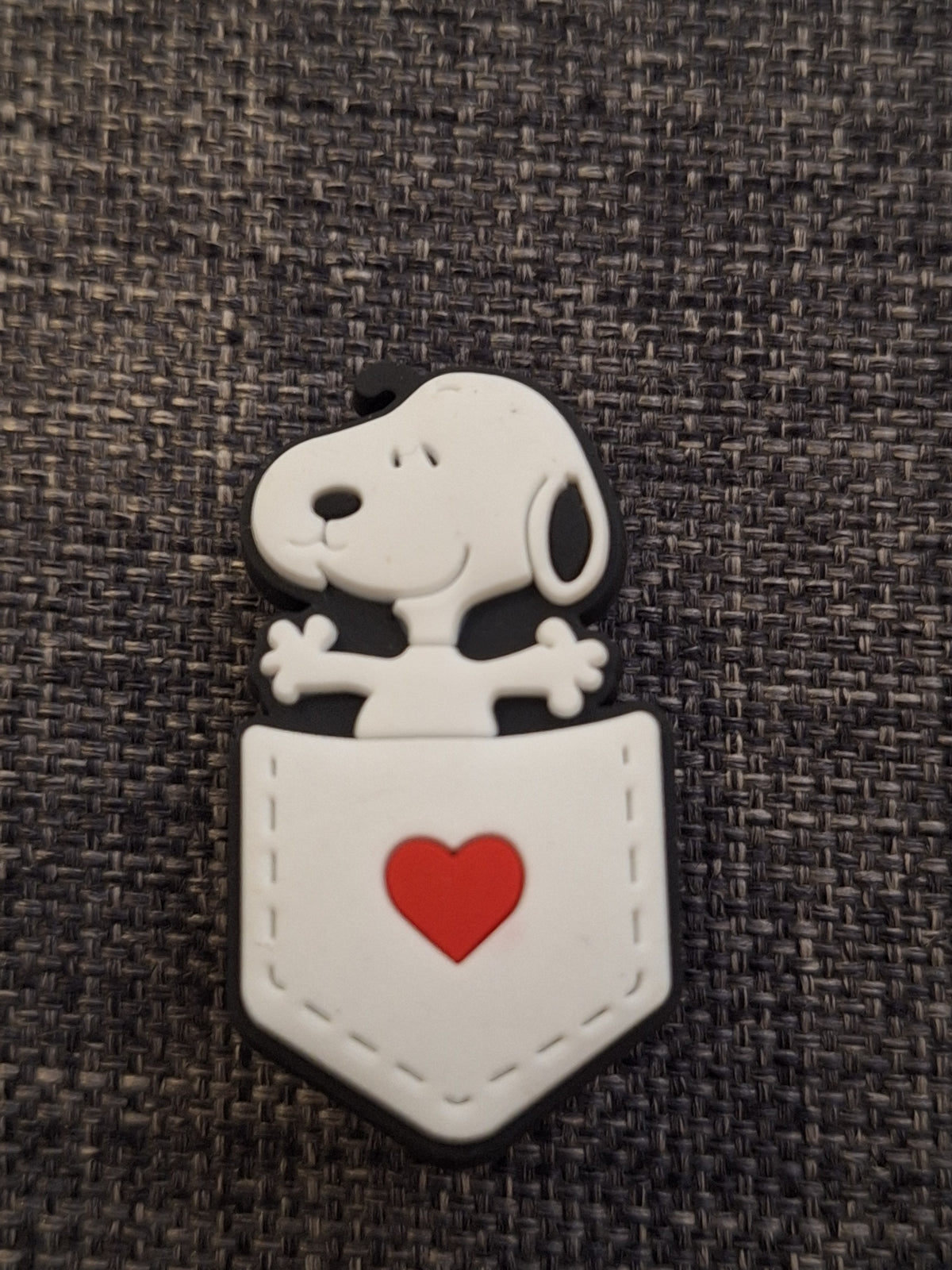 Shoe charms snoopy